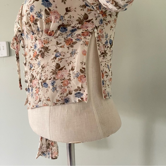 Dress Forum Floral boho top size Small preowned - Picture 3 of 9